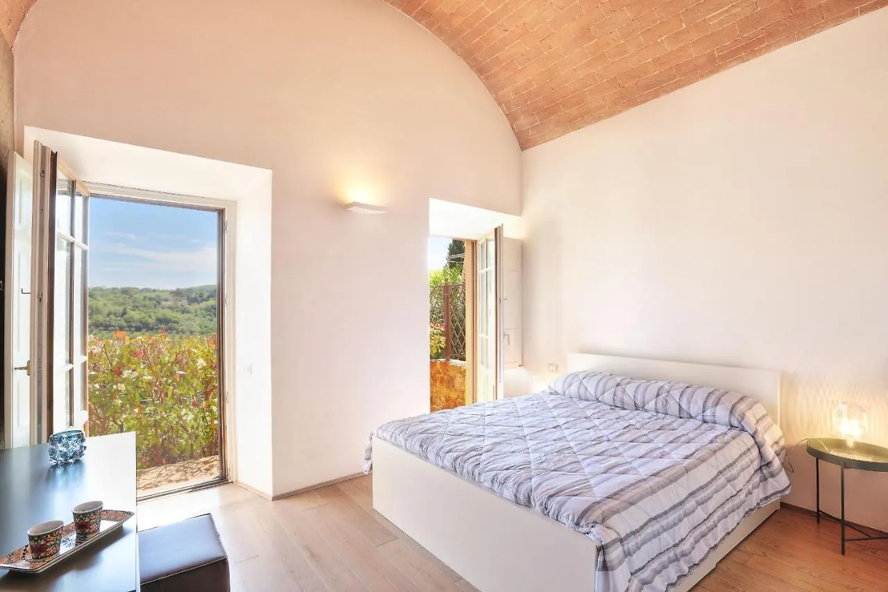 La Pergola Apartment Castelfalfi Italy